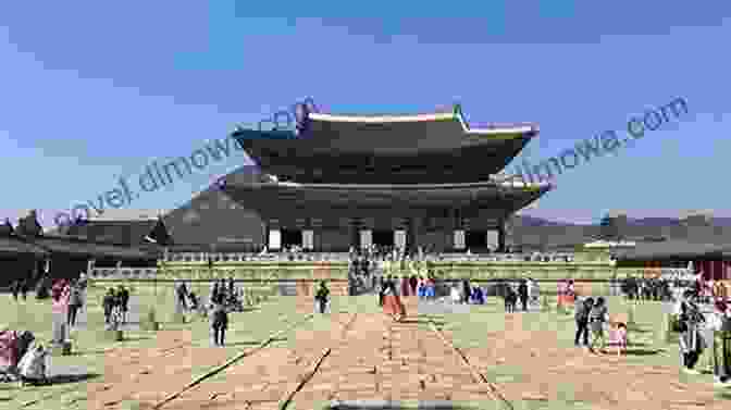 Gyeongbokgung Palace, Seoul SEOUL (Seoul Selection Guides) Robert Koehler